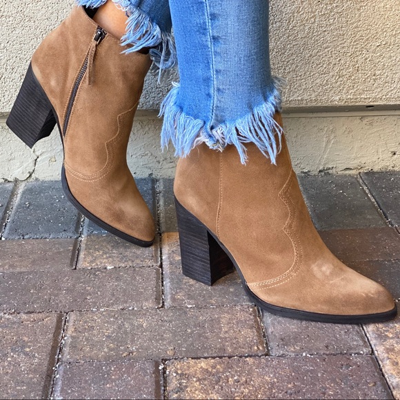 Genuine Leather Distressed Burnished Ankle Boots - Picture 9 of 11